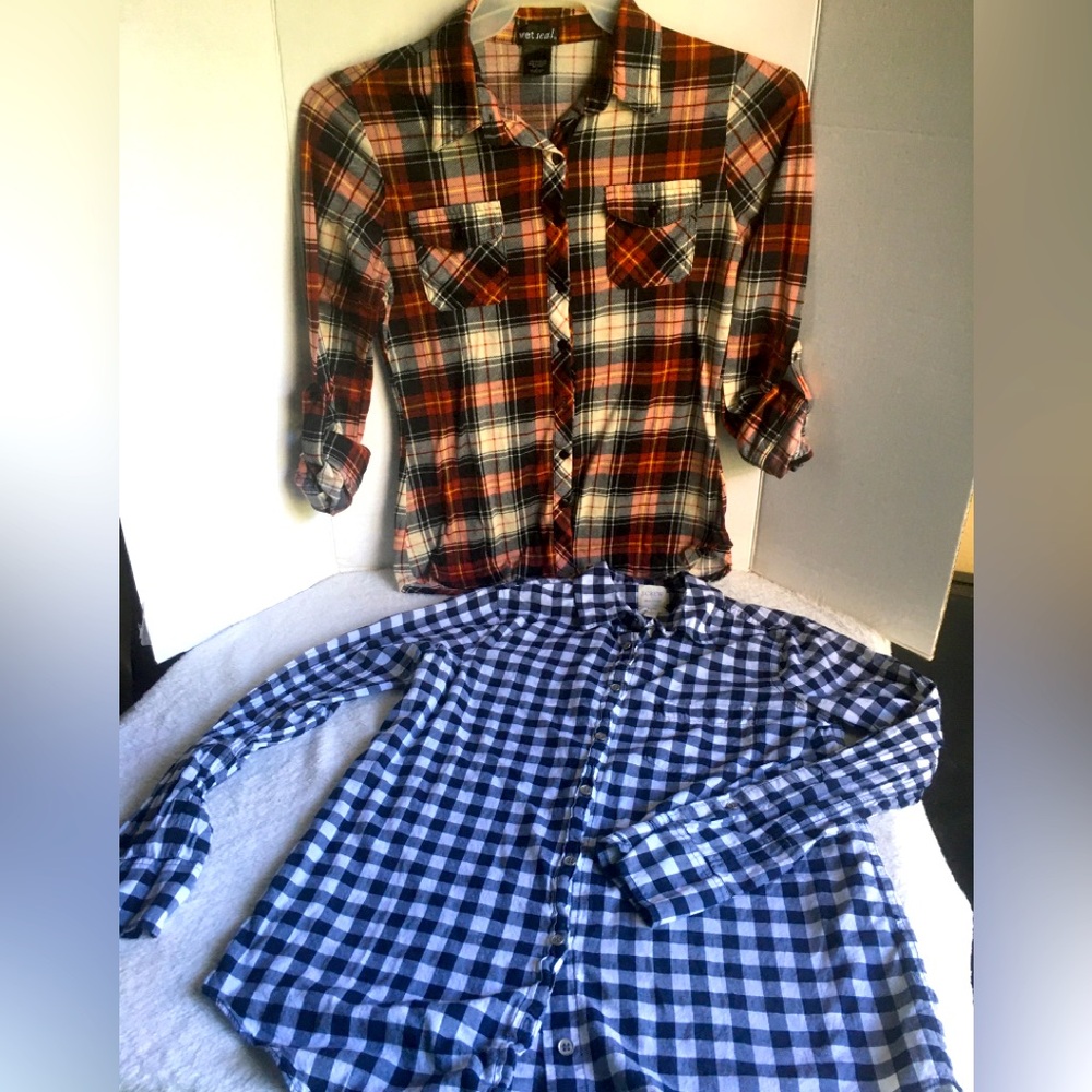 Wet Seal & J.Crew Plaid and Checkered Button Up Blouse Top Lot of 2 Size Small